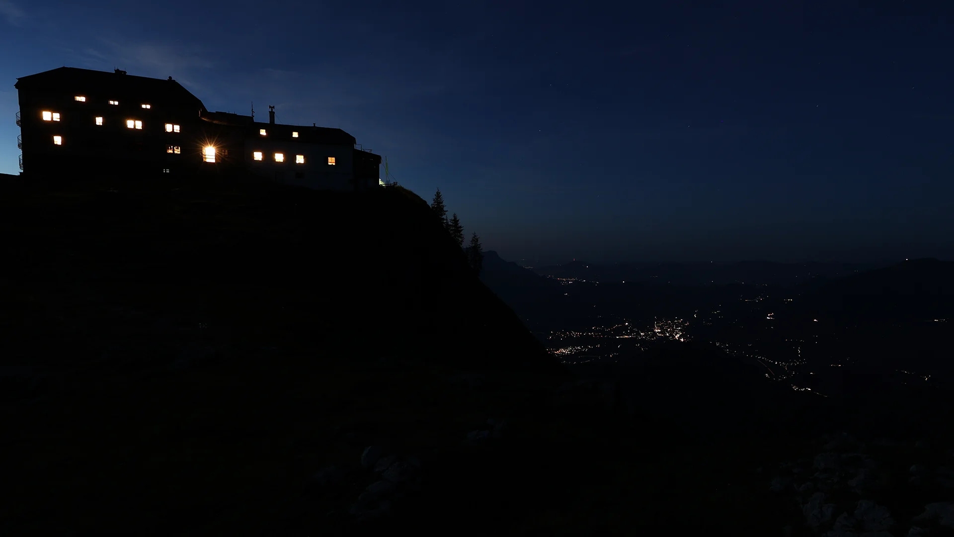 Der Watzmann am Königssee, einer der Bergsteigerberge. Hier ein Blick auf das Watzmannhaus
